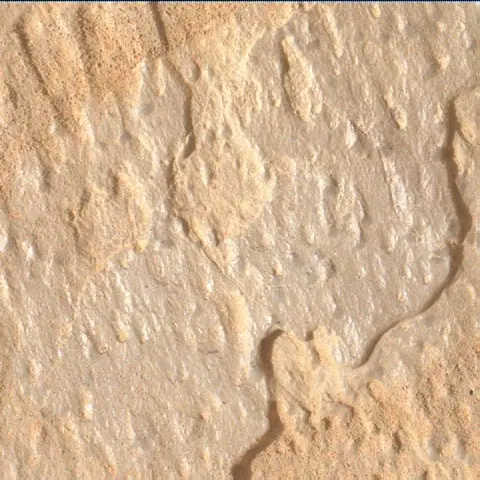 Sol 4053: Mars Hand Lens Imager (MAHLI)