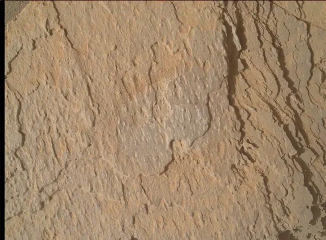 Sol 4053: Mars Hand Lens Imager (MAHLI)