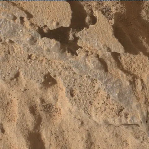 Sol 4053: Mars Hand Lens Imager (MAHLI)