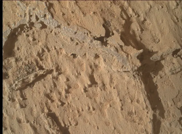 Sol 4053: Mars Hand Lens Imager (MAHLI)
