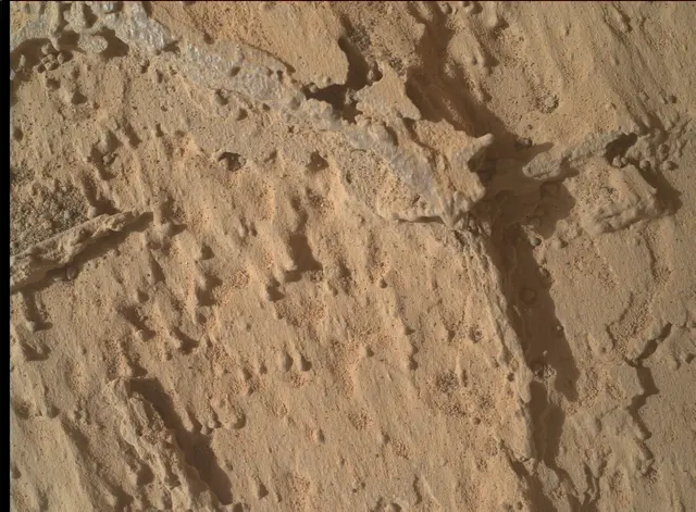 Sol 4053: Mars Hand Lens Imager (MAHLI)