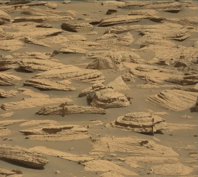 Sol 4054: Mast Camera (Mastcam)