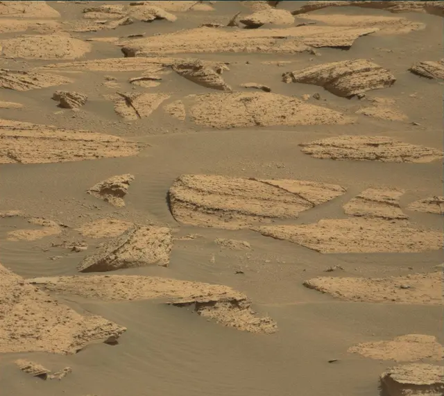 Sol 4054: Mast Camera (Mastcam)