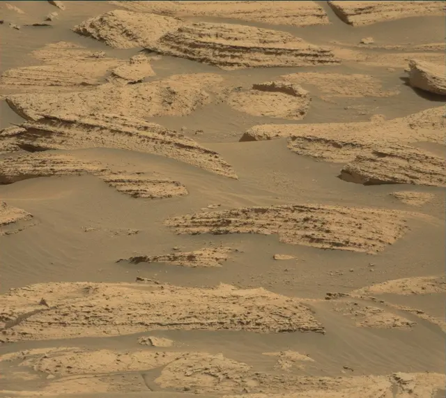 Sol 4054: Mast Camera (Mastcam)