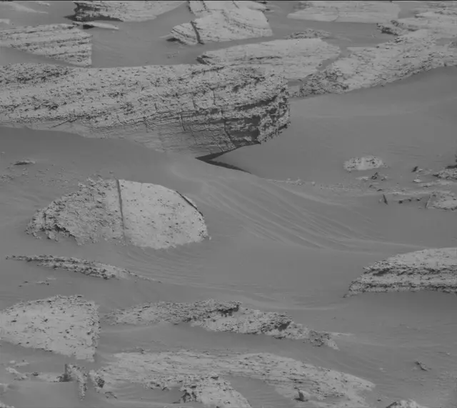Sol 4054: Mast Camera (Mastcam)