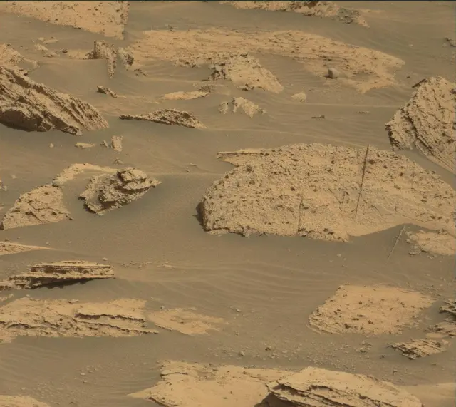 Sol 4054: Mast Camera (Mastcam)