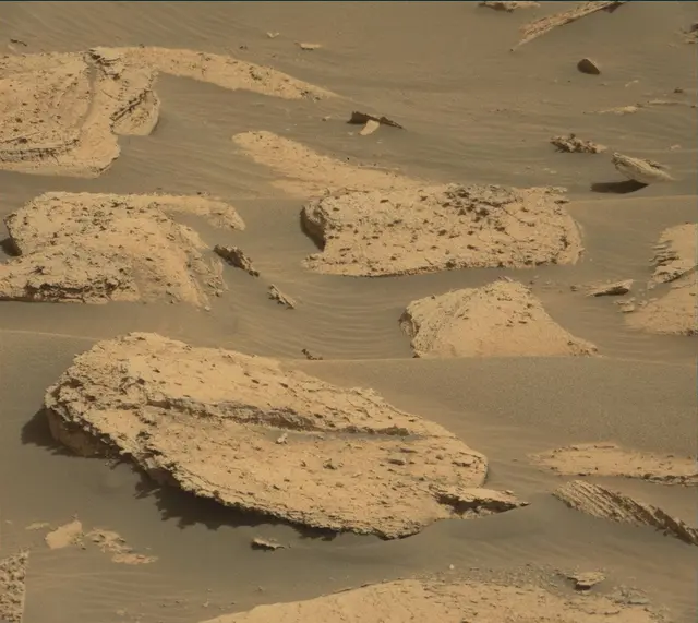 Sol 4054: Mast Camera (Mastcam)
