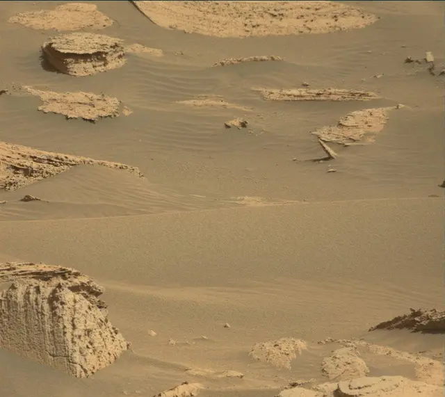 Sol 4054: Mast Camera (Mastcam)