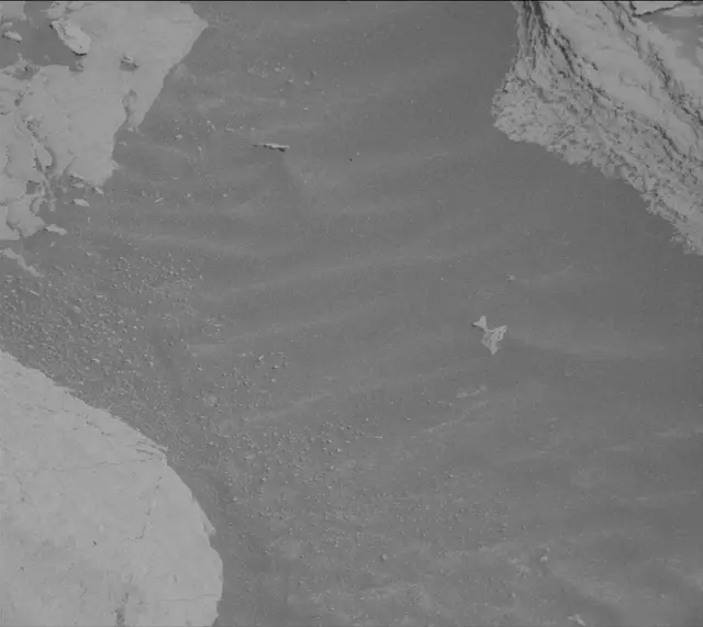 Sol 4054: Mast Camera (Mastcam)