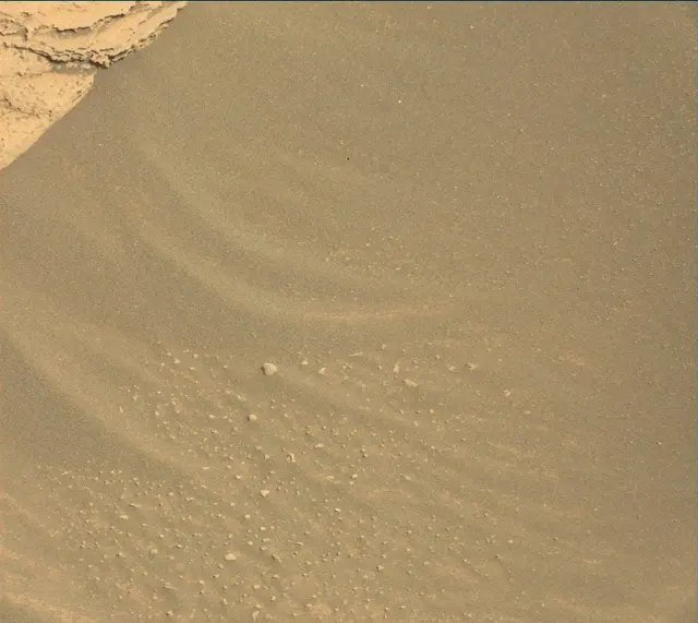 Sol 4054: Mast Camera (Mastcam)
