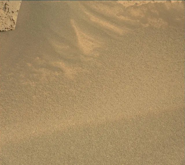 Sol 4054: Mast Camera (Mastcam)