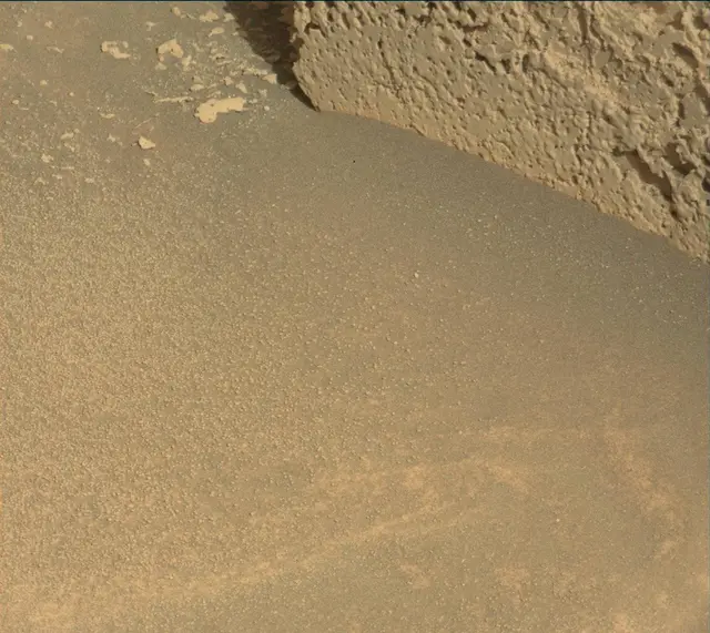 Sol 4054: Mast Camera (Mastcam)