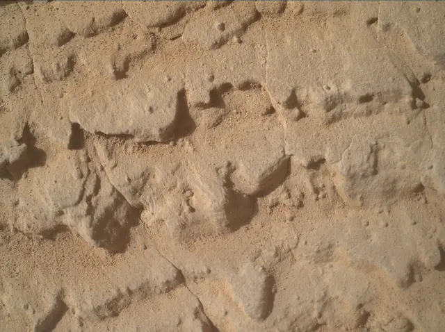 Sol 4056: Mars Hand Lens Imager (MAHLI)