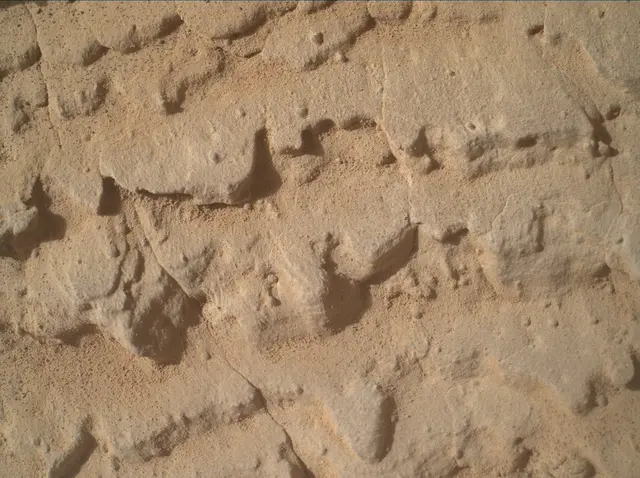 Sol 4056: Mars Hand Lens Imager (MAHLI)