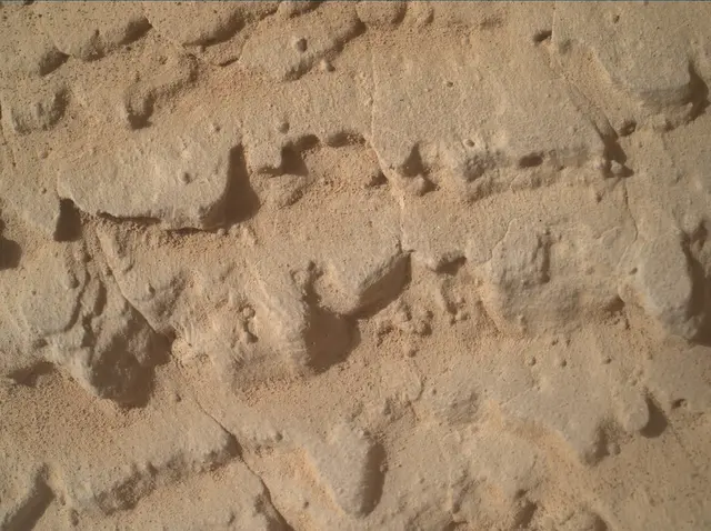 Sol 4056: Mars Hand Lens Imager (MAHLI)