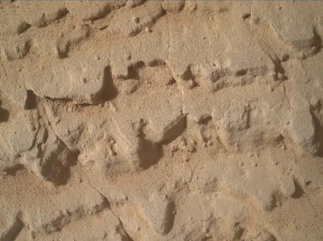 Sol 4056: Mars Hand Lens Imager (MAHLI)