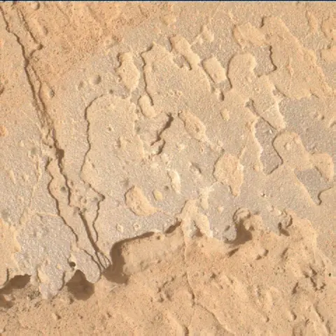 Sol 4056: Mars Hand Lens Imager (MAHLI)