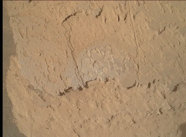 Sol 4056: Mars Hand Lens Imager (MAHLI)