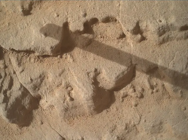 Sol 4056: Mars Hand Lens Imager (MAHLI)