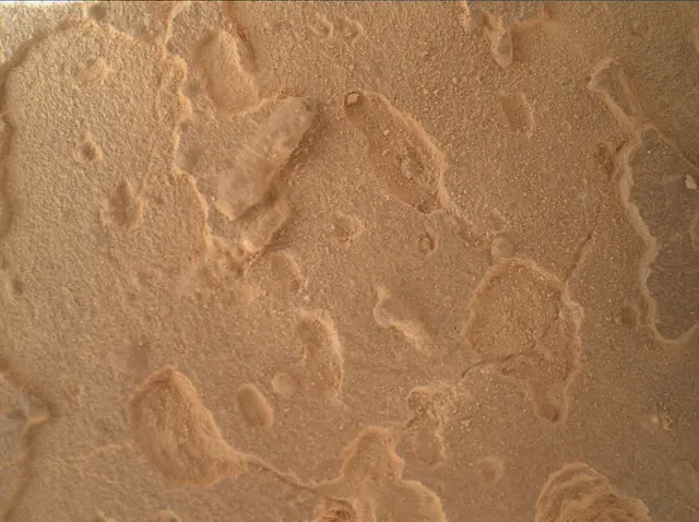 Sol 4056: Mars Hand Lens Imager (MAHLI)