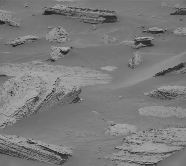 Sol 4057: Mast Camera (Mastcam)