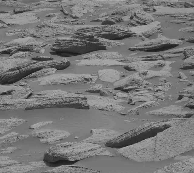 Sol 4057: Mast Camera (Mastcam)
