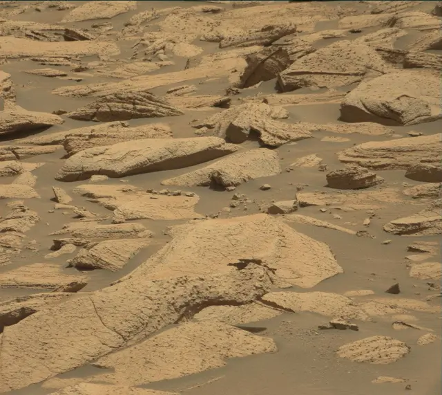 Sol 4057: Mast Camera (Mastcam)