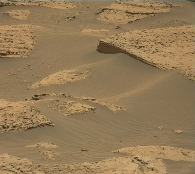Sol 4057: Mast Camera (Mastcam)