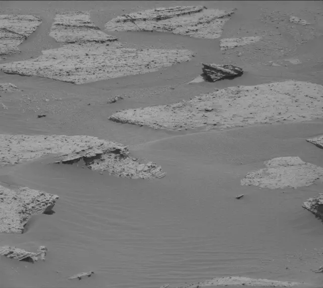 Sol 4057: Mast Camera (Mastcam)