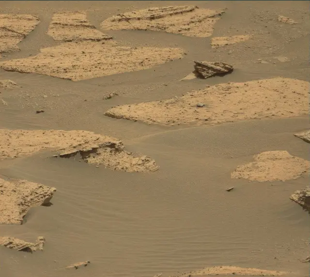 Sol 4057: Mast Camera (Mastcam)