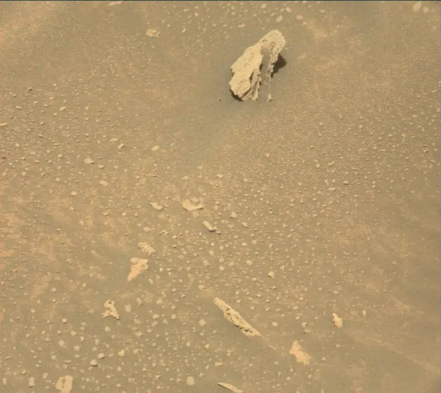 Sol 4057: Mast Camera (Mastcam)