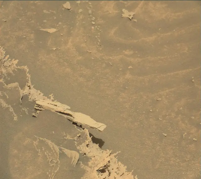 Sol 4057: Mast Camera (Mastcam)