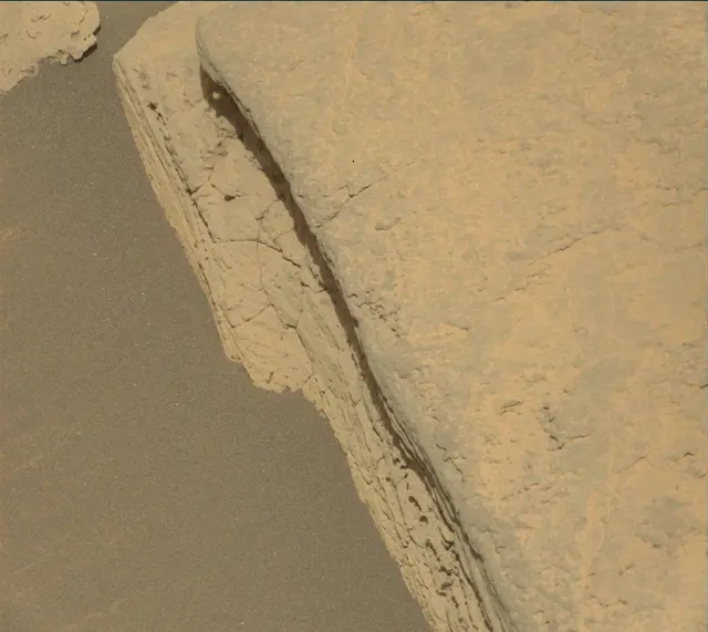 Sol 4057: Mast Camera (Mastcam)