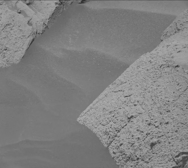 Sol 4059: Mast Camera (Mastcam)