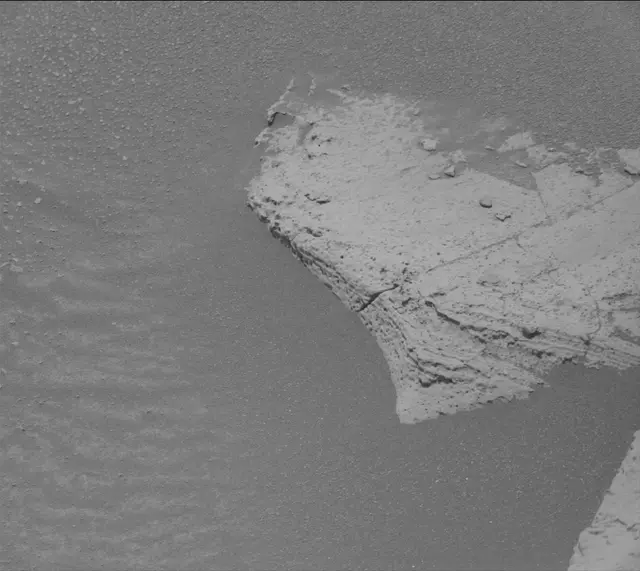 Sol 4059: Mast Camera (Mastcam)