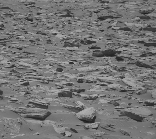 Sol 4060: Mast Camera (Mastcam)