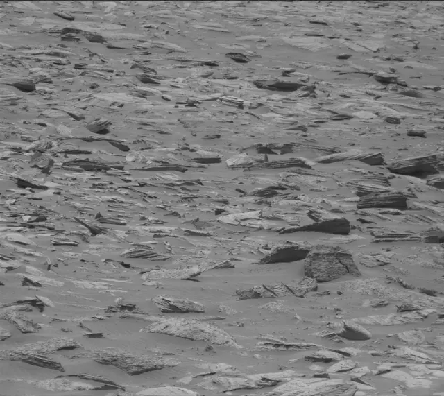 Sol 4060: Mast Camera (Mastcam)