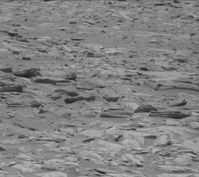 Sol 4060: Mast Camera (Mastcam)