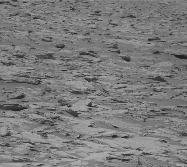 Sol 4060: Mast Camera (Mastcam)