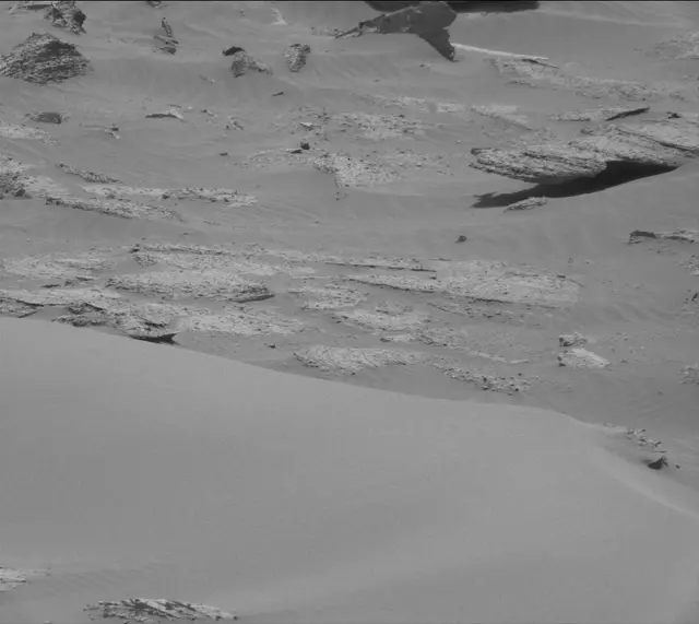 Sol 4060: Mast Camera (Mastcam)