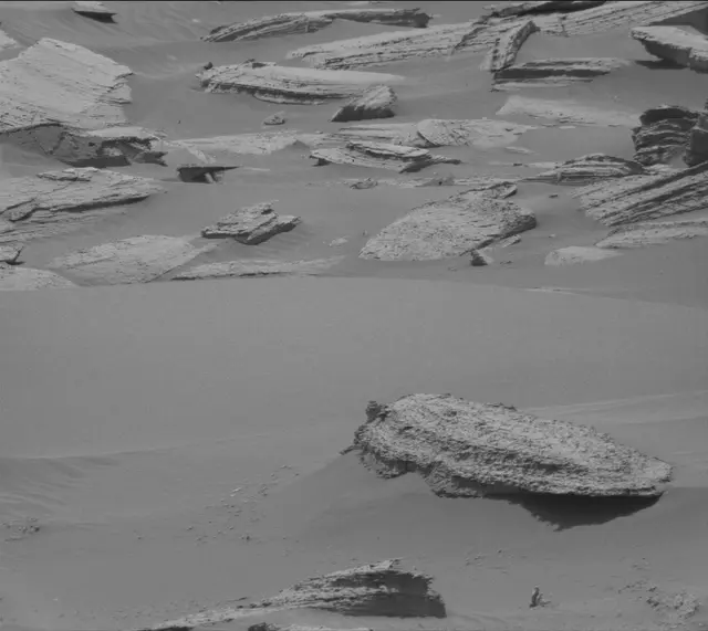 Sol 4060: Mast Camera (Mastcam)