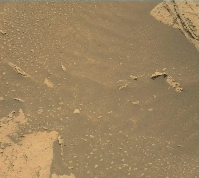 Sol 4060: Mast Camera (Mastcam)