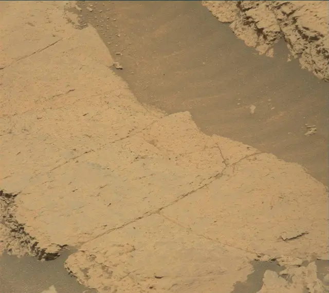 Sol 4060: Mast Camera (Mastcam)