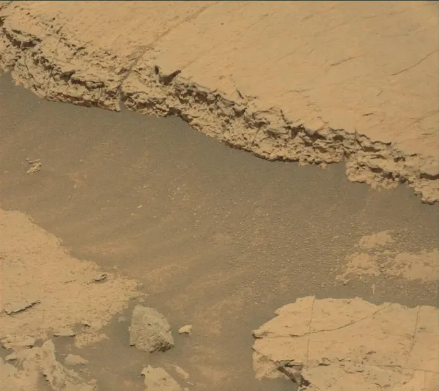 Sol 4060: Mast Camera (Mastcam)