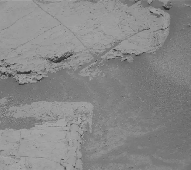 Sol 4060: Mast Camera (Mastcam)