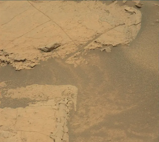 Sol 4060: Mast Camera (Mastcam)