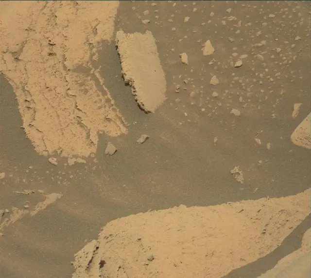 Sol 4060: Mast Camera (Mastcam)