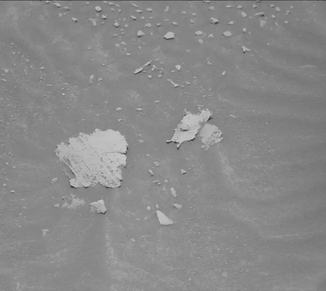 Sol 4060: Mast Camera (Mastcam)