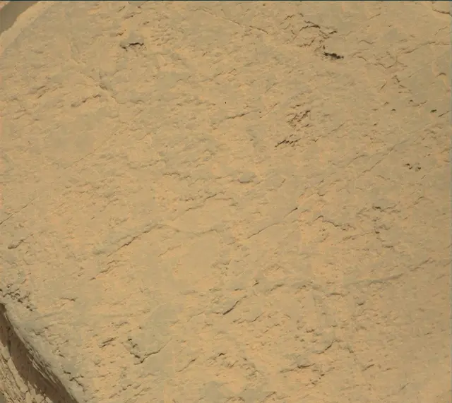 Sol 4060: Mast Camera (Mastcam)