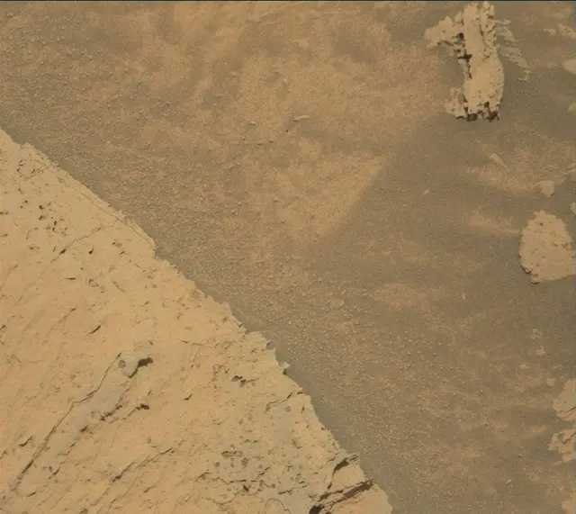 Sol 4060: Mast Camera (Mastcam)